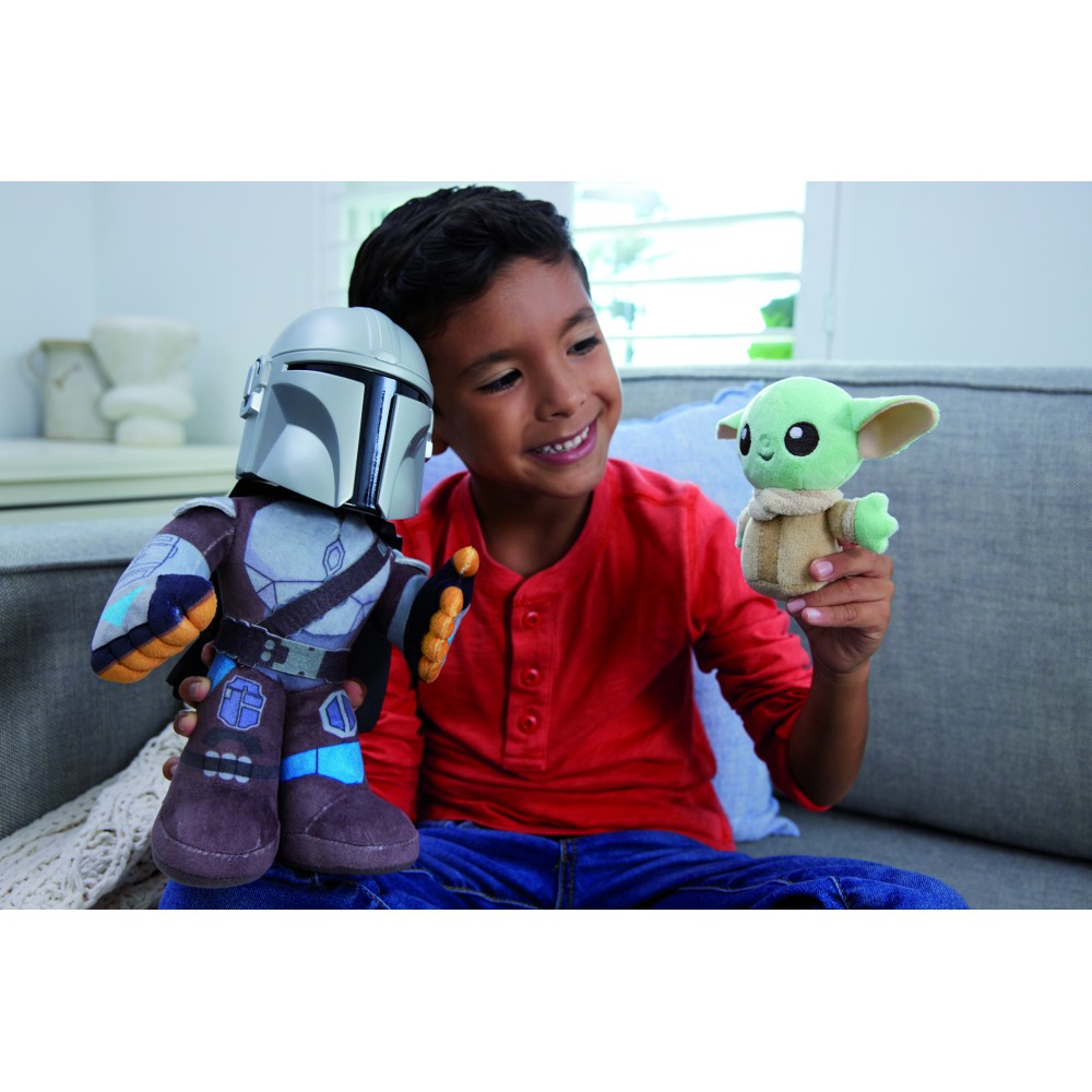 Peluche mattel star wars clan de dos mandalorian y grogu