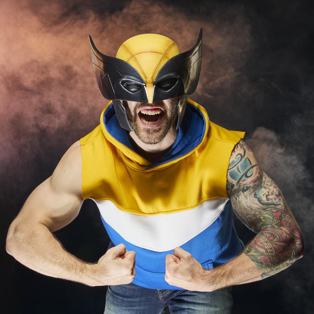Réplica casco premium hasbro marvel tudios deadpool & wolverine -  wolverine